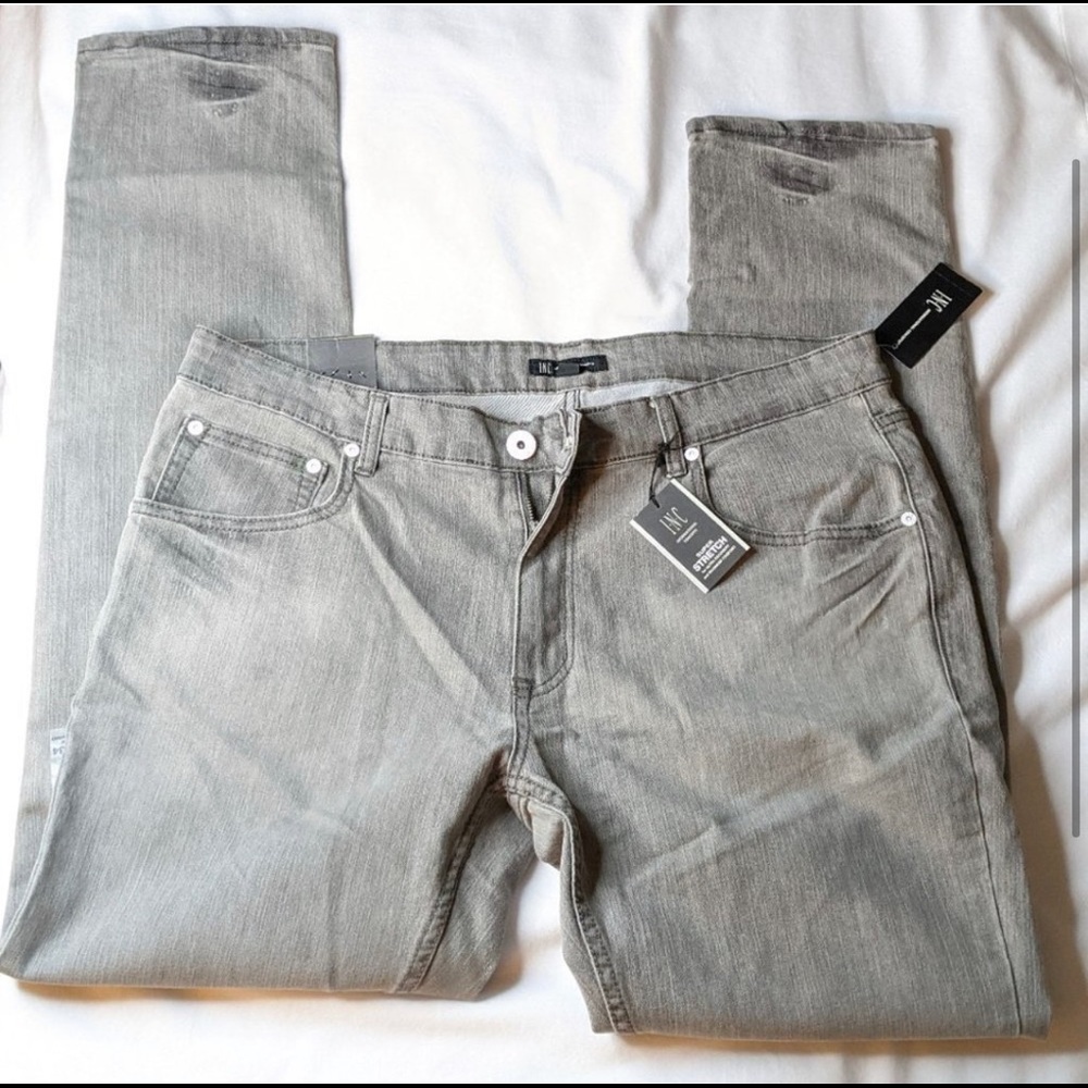 NWT Men’s INC Berlin Slim Straight Jeans